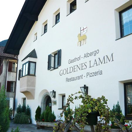 Gasthof Goldenes Lamm Hotel Vahrn Екстериор снимка