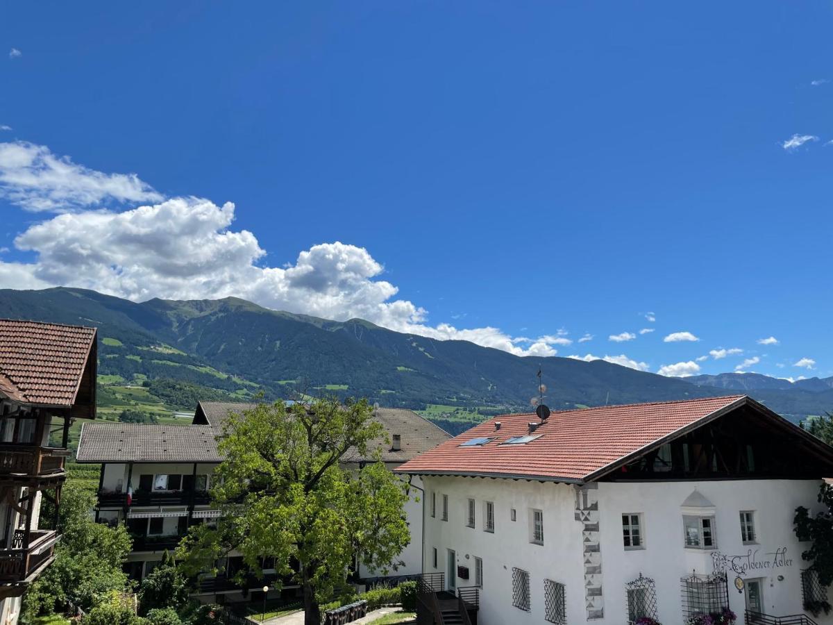 Gasthof Goldenes Lamm Vahrn Екстериор снимка
