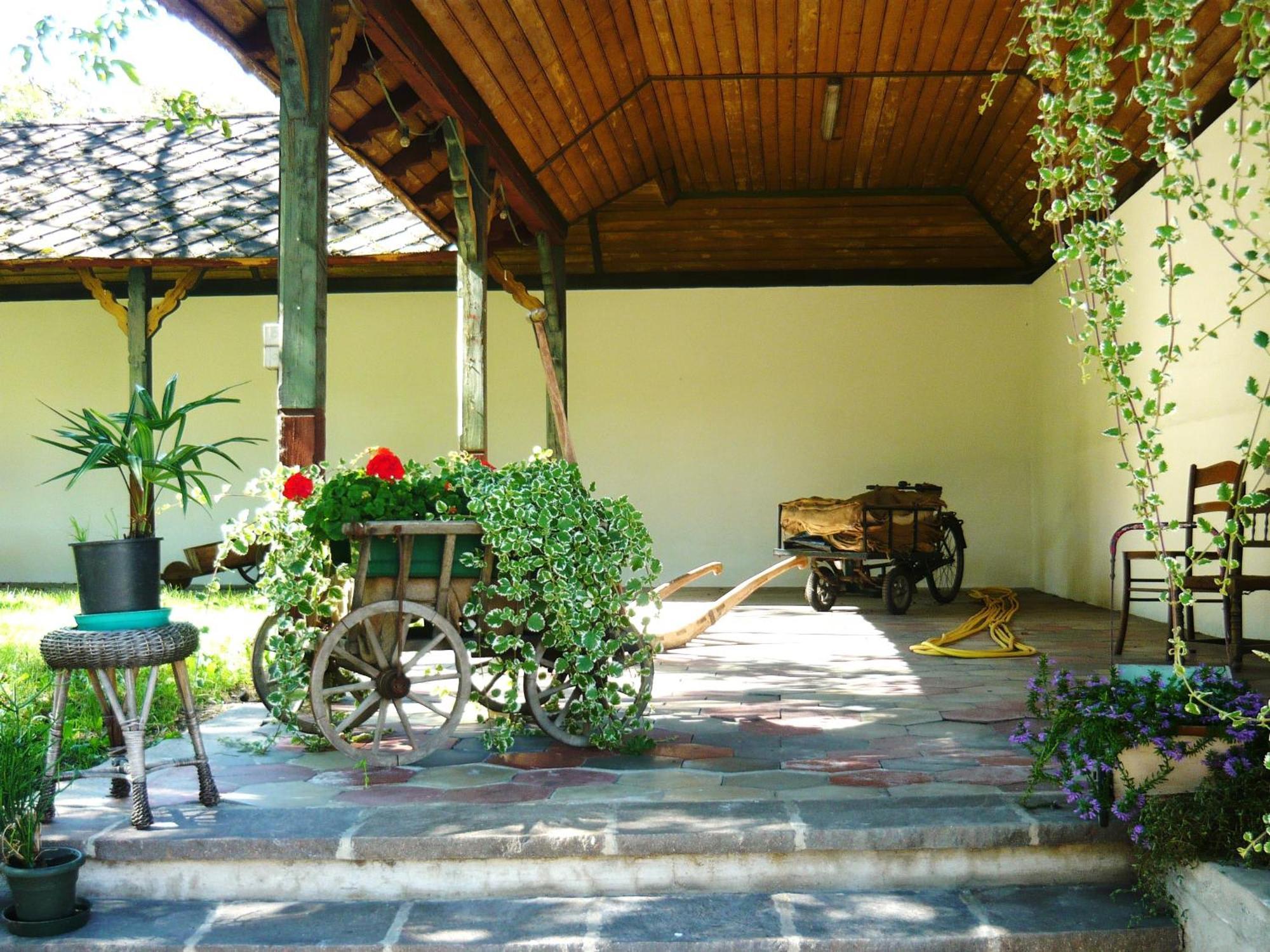 Gasthof Goldenes Lamm Vahrn Екстериор снимка